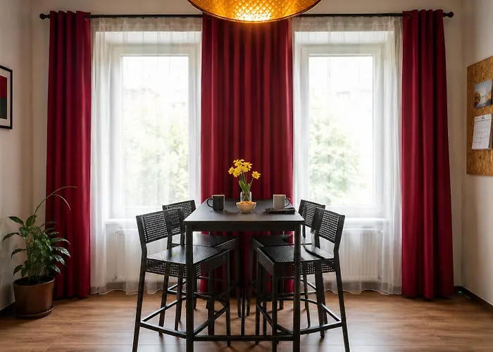 Apartamento For 4 With Kitchen Near Naschmarkt & U4 Metro *